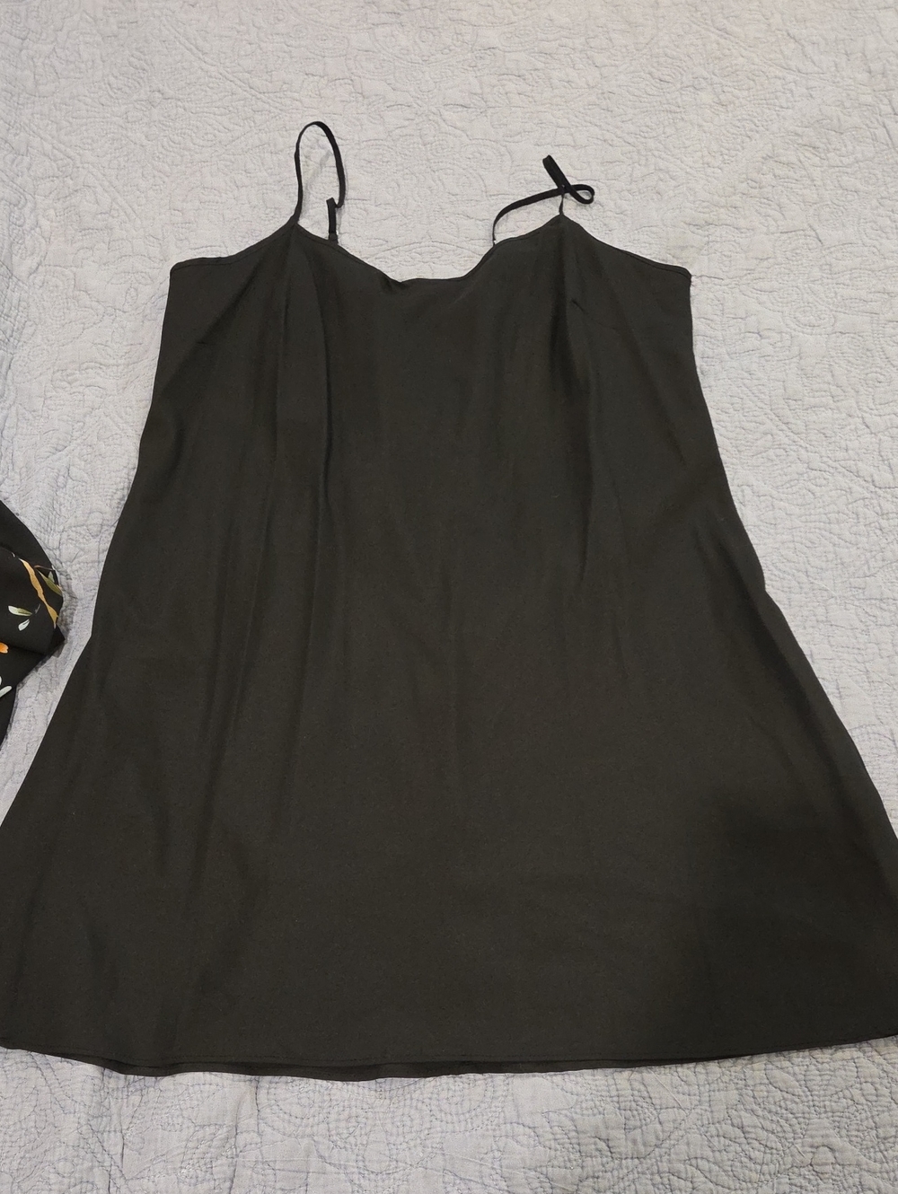 Black Floral Long-Sleeve Ruffled Neck Dress Size 14, New Without Tags! - Picture 12 of 14